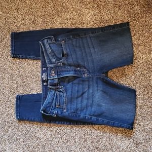 NWOT Hollister High-rise super skinny jeans.